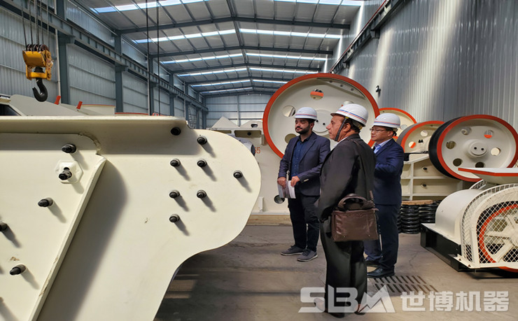 客户来世博厂区实地考察 客户来世博厂区实地考察